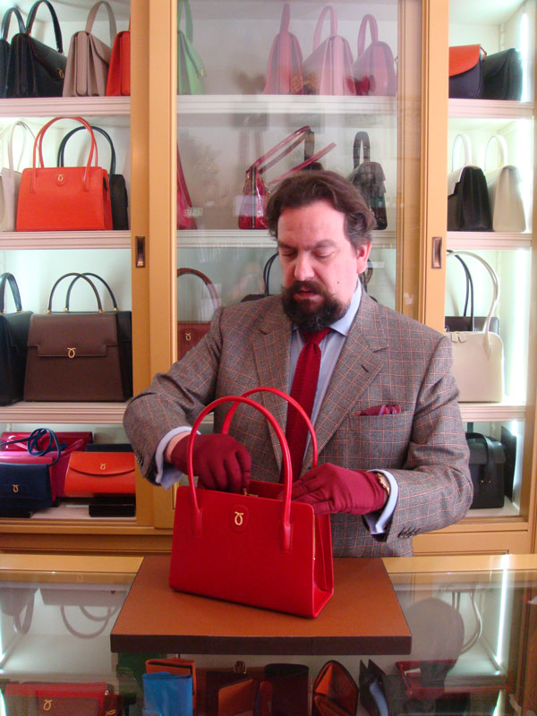 Launer borse store