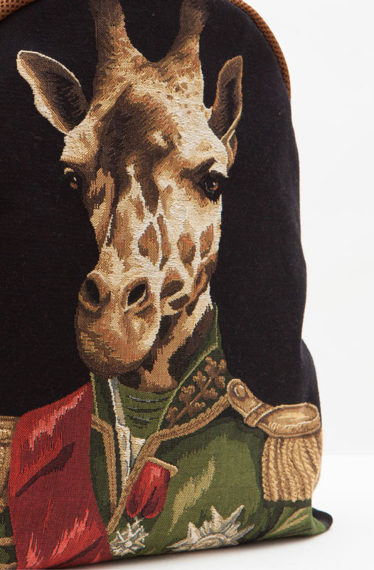 Animali_Vip_Giraffa_dettaglio_NicolettadellaGatta_animali_jacquard