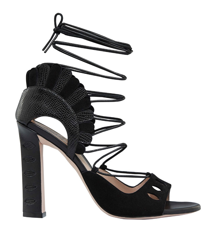 black-shoes-PaulaCademartori_fashiondesign