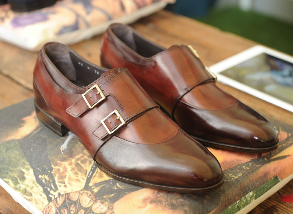 clean cut lines shoes Santoni Uomo