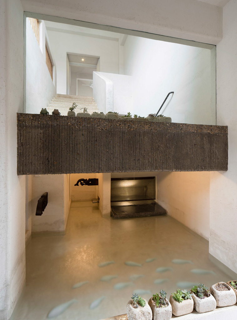 huaji hotel interior