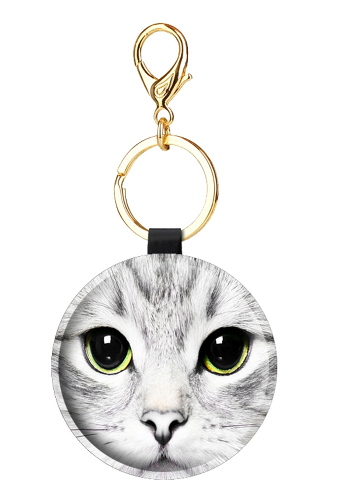 key ring cat as friends