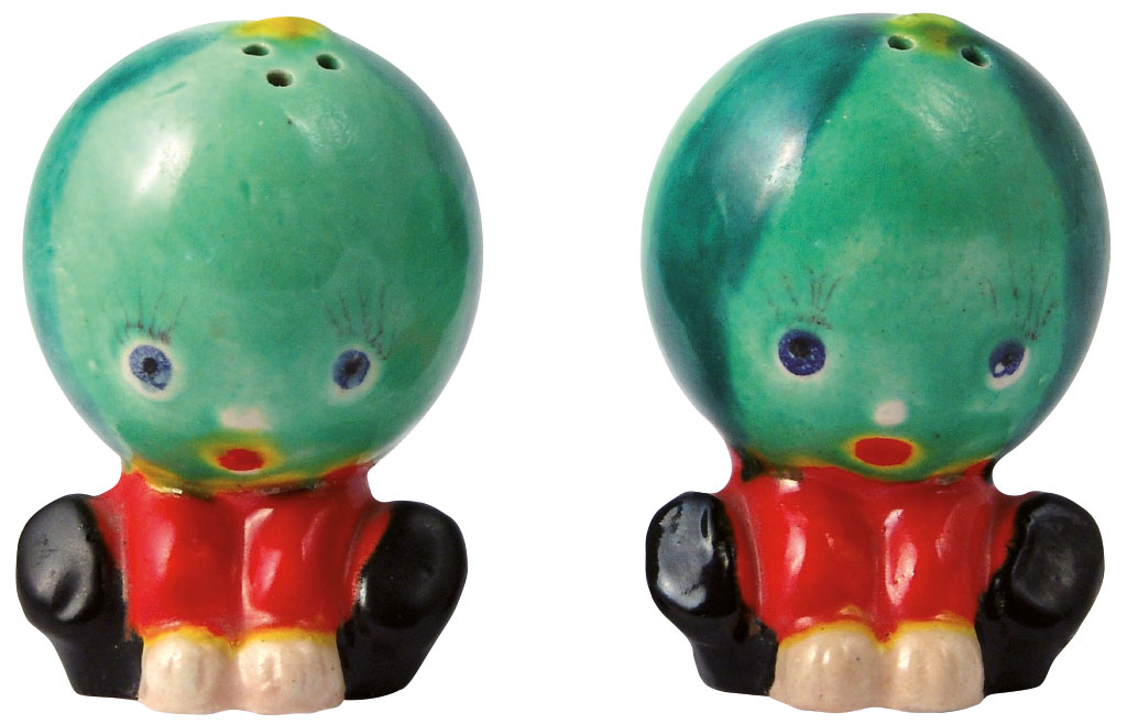 Two melons ceramics salt and pepper shakers