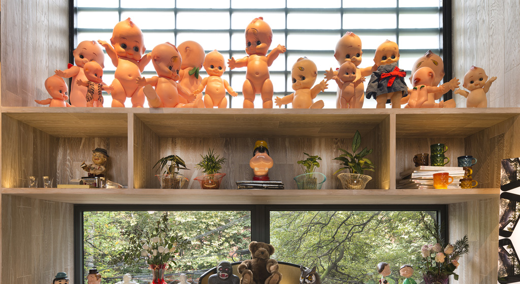 Dolls in Gardern 27 store, Shangai