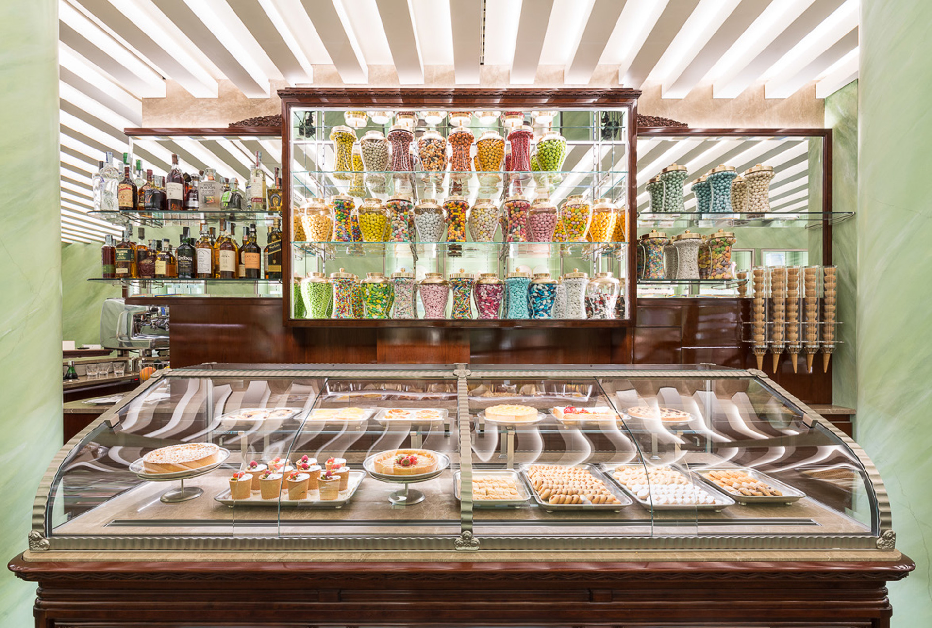 Sweetmeats to take away at Caffè Marchesi in Milan