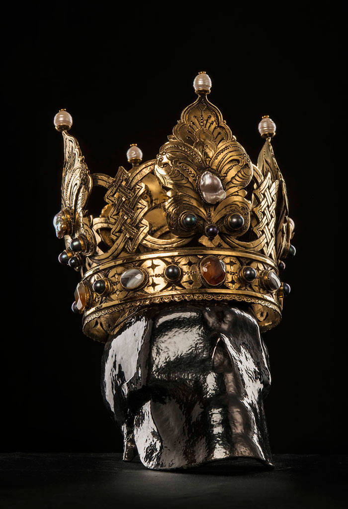 Regal-Crowns-by-Onik-Agaronyan_7